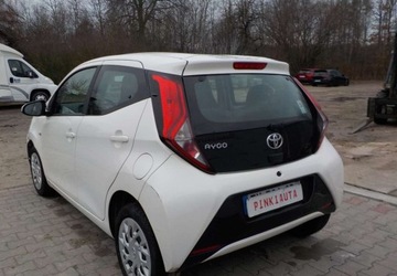 Toyota Aygo II Hatchback 3d Facelifting 1.0 VVT-i 72KM 2020 Toyota Aygo Okazja Benzyna 72KM, zdjęcie 9