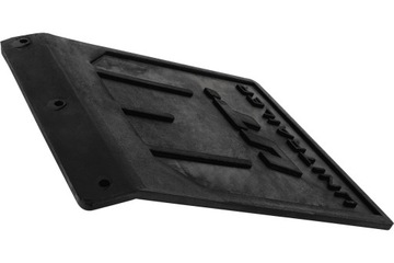 Резиновый брызговик, погнутое маленькое крыло прицепа