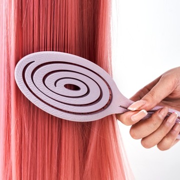 ЭКОЛОГИЧЕСКАЯ ЩЕТКА ДЛЯ ВОЛОС, ПРОФИЛИРОВАННАЯ ДЛЯ ЗАДЕРЖИВАНИЯ BLACKOMB ECO