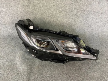 SVĚTLA SVĚTLOMET SVĚTLO PŘEDNÍ PRAVÁ LEVÝ - TOYOTA CAMRY VIII FULL LED 17-