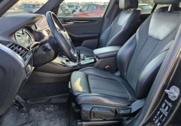 BMW X3 G01 SUV 2.0 20d 190KM 2018 BMW X3 BMW X3 xDrive20d Luxury Line sport 2.0 Diesel 190KM, zdjęcie 18