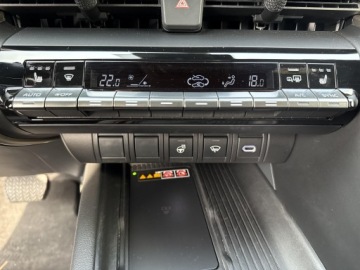 Toyota C-HR II SUV Plug-In 2.0 Hybrid Dynamic Force Plug-in  223KM 2025 Toyota C-HR 2.0 PHEV Executive 2.0 PHEV Executive|, zdjęcie 21