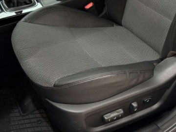 Kia Optima I Sedan Facelifting 1.7 VGT CRDi 136KM 2014 Kia Optima 1.7 CRDi L Kamera cofania Podgrzewane fotele Czujniki parkow, zdjęcie 9