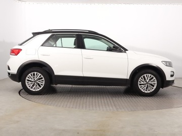 Volkswagen T-Roc I SUV 1.0 TSI 110KM 2021 VW T-Roc 1.0 TSI, Salon Polska, VAT 23%, Klima, zdjęcie 5