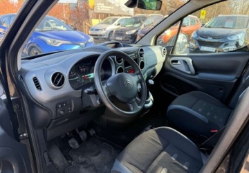 Citroen Berlingo II Combi 1.6 VTI 120KM 2010 Citroen Berlingo Citroen Berlingo 1.6 Benzyna 120KM, zdjęcie 17