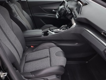 Peugeot 5008 II Crossover 1.6 THP 165KM 2018 Peugeot 5008 1.6 THP, Salon Polska, Serwis ASO, zdjęcie 8