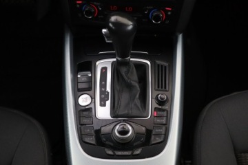 Audi Q5 I SUV 2.0 TDI 170KM 2012 Audi Q5 2.0 TDI, 167 KM, 4X4, Automat, Navi, zdjęcie 18