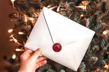 NAKLEJKI ŚWIĄTECZNE X 500 ROLKA WESOŁYCH ŚWIĄT NA PREZENTY PACZKI ŚWIĘTA