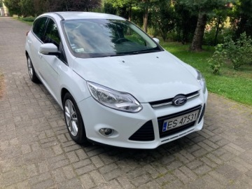 Ford Focus III Hatchback 5d facelifting 1.6 TDCi 115KM 2014 Ford Focus III 1.6 HDI mały przebieg. Zadbany!, zdjęcie 6