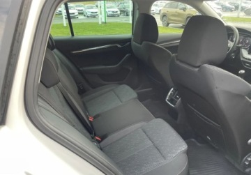 Skoda Octavia IV Scout 1.5 TSI ACT 150KM 2022 Skoda Octavia Style 1.5 TSI 150 KM Virtual Cockpit Kamera LED Podg. fo, zdjęcie 10