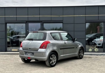 Suzuki Swift IV Hatchback 3d 1.5 VVT 102KM 2006 Suzuki Swift Suzuki Swift 1.5 Benzyna 102KM, zdjęcie 3