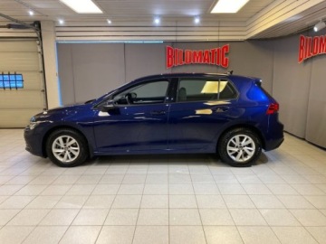 Volkswagen Golf VIII Hatchback 1.5 eTSI 130KM 2023 Volkswagen Golf TGI 2024 1.5 Hybryda Plug-in 131KM, zdjęcie 2