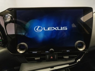Lexus NX II SUV Facelifting 2.5 450h+ 292KM 2025 Od ręki - 450h+ Prestige 2.5 Plug-in Hybrid 292KM | Kamera 360!, zdjęcie 11