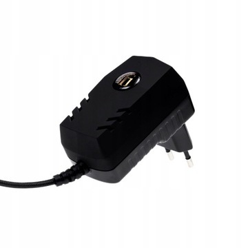 БЛОК ПИТАНИЯ IFI AUDIO iPOWER2 15 В 1,2 А С ШУМОПОДАВЛЕНИЕМ