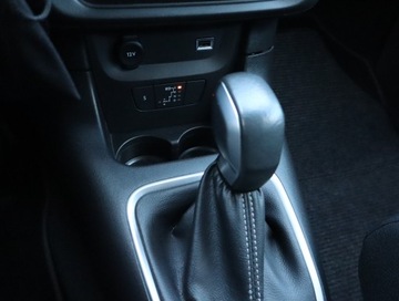 Citroen C3 III Hatchback Facelifting 1.2 PureTech 110KM 2022 Citroen C3 1.2 PureTech, Salon Polska, zdjęcie 15