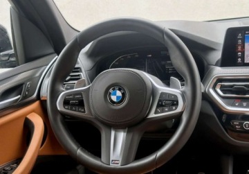 BMW X3 G01 SUV Facelifting 2.0 20d 190KM 2024 BMW X3 xDrive20d 190km, PAKIET SPORTOWY M, Kamera cofania, Czarny Karbon 4, zdjęcie 10