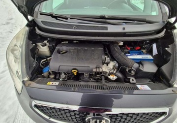 Kia Venga Mikrovan 1.4 CRDi WGT 90KM 2013 Kia Venga Kia Venga 1.4 CRDi 90 Edition 7 1.4 Diesel 90KM, zdjęcie 28