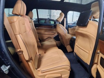 Jeep Grand Cherokee V 2023 Jeep Grand Cherokee L Summit 2023 5.7 Benzyna 357KM, zdjęcie 11