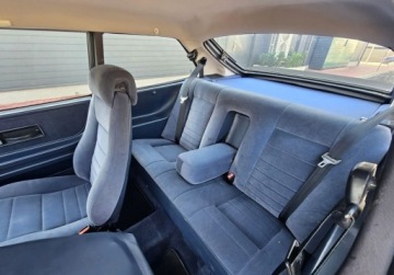 Saab 900 I Hatchback 2.0 i 16V 128KM 1992 Saab 900 Rezerwacja KROKODYL 900 2,0 16V Klima Automat 2.0 Benzyna 128KM, zdjęcie 14