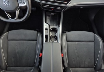 Volkswagen Passat B8 Variant Facelifting 2.0 TDI SCR 150KM 2025 Volkswagen Passat Variant Elegance 2.0TDI 150KM DSG Gwarancja Matrix ACC K, zdjęcie 19