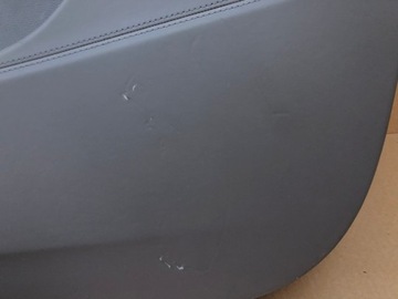 AUDI Q7 SQ7 4M ОТДЕЛКА БОКОВЫХ ДВЕРЕЙ КОЖАНОЙ ОТДЕЛКОЙ