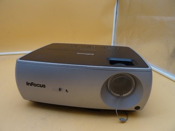 Projektor DLP InFocus IN2102