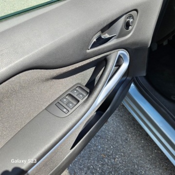 Opel Zafira C Tourer 1.4 Turbo ECOTEC 140KM 2014 Opel Zafira Aluminiowe FelgiCzujniki ParkowaniaNawigacjaGwarancja Vip, zdjęcie 15