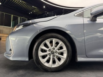Toyota Corolla XII Sedan 1.5 VVT-i 125KM 2021 Toyota Corolla Comfort TECH Podgrzewane fotele ACC CarPlay Android Au, zdjęcie 10