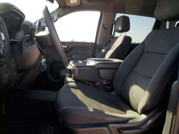 Chevrolet Silverado II 2020 Chevrolet Silverado K1500 Custom 2020 4.3l 4.3 Benzyna 285KM, zdjęcie 7