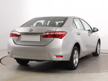 Toyota Corolla XI Sedan 1.33 Dual VVT-i 99KM 2015 Toyota Corolla 1.3 Dual VVT-i, Salon Polska, Klima, zdjęcie 4