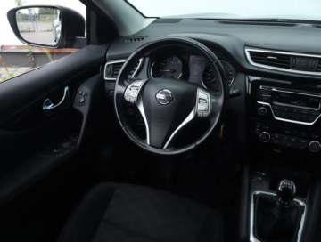 Nissan Qashqai II Crossover 1.2 DIG-T 115KM 2016 Nissan Qashqai 1.2 DIG-T, Salon Polska, zdjęcie 6