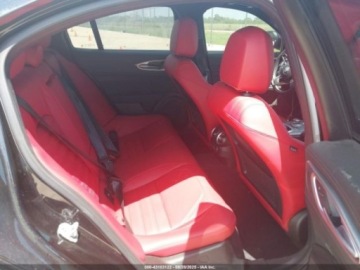 Alfa Romeo Giulia II 2024 Alfa Romeo Giulia 2024r., 2.0L 2.0 Benzyna 280KM, zdjęcie 9