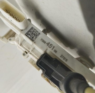 BMW 7 G11 G12 2016 ZÁMEK DVEŘE ZADNÍCH 2581897