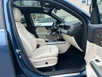 Mercedes GLB 2021 Mercedes-Benz GLB 250 4Matic 2021 2.0l 2.0 Benzyna 221KM, zdjęcie 5