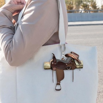 Брелок в стиле Western Cowboy с седлом для лошади в стиле H