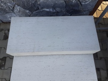 Ступенька из травертина Bianco Wet Cast II класса. Возможность!