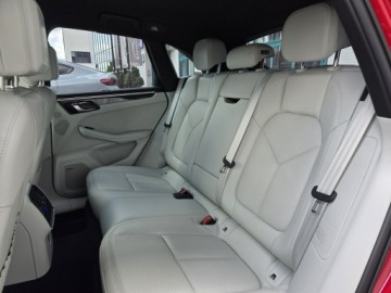 Porsche Macan SUV Facelifting II 2.0  265KM 2021 Porsche Macan 2.0 265 KM. FV23%., zdjęcie 32
