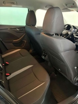 Skoda Kamiq Crossover Facelifting 1.0 TSI 115KM 2025 Skoda Kamiq Selection 1.0 TSI 115KM DSG Salon PL FV23 Gwarancja 2028, zdjęcie 31