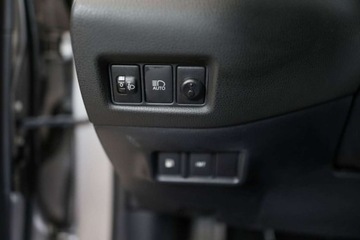 Toyota C-HR I Crossover 1.2L Turbo 116KM 2016 Toyota C-HR 1.2 T Premium 1.2 Benzyna 116KM, zdjęcie 17