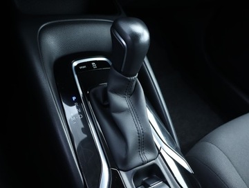 Toyota Corolla XII Sedan 1.5 VVT-i 125KM 2022 Toyota Corolla 1.5 VVT-i, Salon Polska, Automat, zdjęcie 15