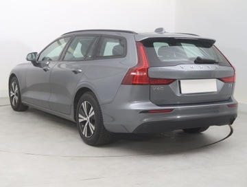 Volvo V60 II  Kombi 2.0 D3 150KM 2020 Volvo V60 D3 2.0, Salon Polska, Serwis ASO, zdjęcie 3