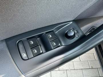Audi Q3 I SUV Facelifting 1.4 TFSI cylinder on demand 150KM 2016 Audi Q3 8xAlu 1Ręka El.klapa Bixenon Grzane, zdjęcie 15