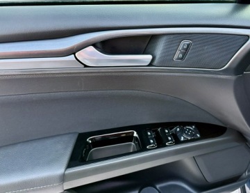 Ford Mondeo V Kombi Facelifting 2.0 EcoBlue 150KM 2020 Ford Mondeo Titanium,Navi,Gwarancja, zdjęcie 35