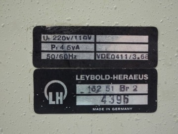 LEYBOLD-HERAEUS THERMOVAC TM201 ВАКУУМНЫЙ МАНОМЕТР