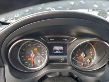 Mercedes CLA C118/X118 Coupe 2.0 250 224KM 2019 Mercedes-Benz CLA 2019 MERCEDES-BENZ CLA 250 4MATIC 2.0 Benzyna 224KM, zdjęcie 8