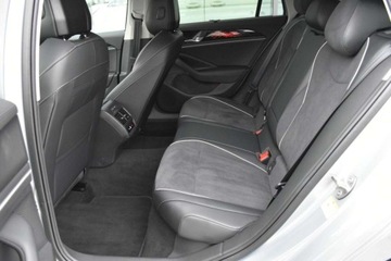 Volkswagen Passat B8 Variant Facelifting 2.0 TDI SCR 150KM 2025 Volkswagen Passat Variant 150KM TDI DSG Elegance IQDrive Alu17 Kamera360 H, zdjęcie 30