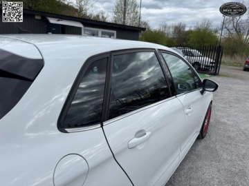 Citroen C4 II Hatchback 5d Facelifting 1.2 PureTech 130KM 2016 Citroen C4 1.2 T. (130 ps ) Szwajcaria Po serwisie Niski przebieg Top, zdjęcie 14