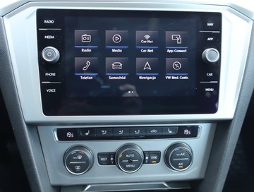 Volkswagen Passat B8 Variant 1.8 TSI BlueMotion Technology 180KM 2017 VW Passat 1.8 TSI, Salon Polska, Serwis ASO, Navi, zdjęcie 11
