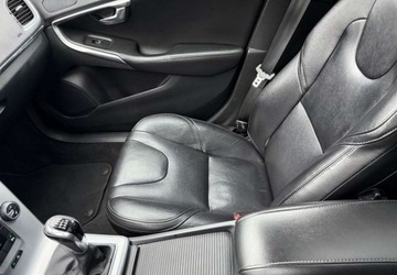 Volvo V40 II Hatchback Facelifting 2.0 D3 150KM 2018 Volvo V40 Volvo V40 D3 Inscription 2.0 Diesel 150KM, zdjęcie 29