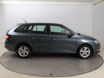 Skoda Fabia III Kombi 1.0 TSI 95KM 2018 Skoda Fabia 1.0 TSI, Salon Polska, VAT 23%, Klima, zdjęcie 5